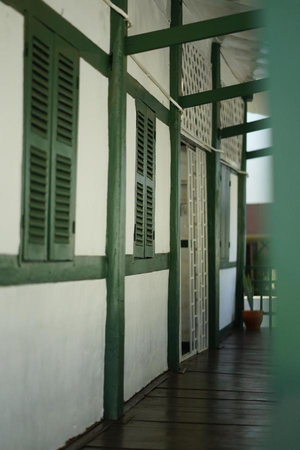 Barn Laos Hostel Vientiane Exterior photo